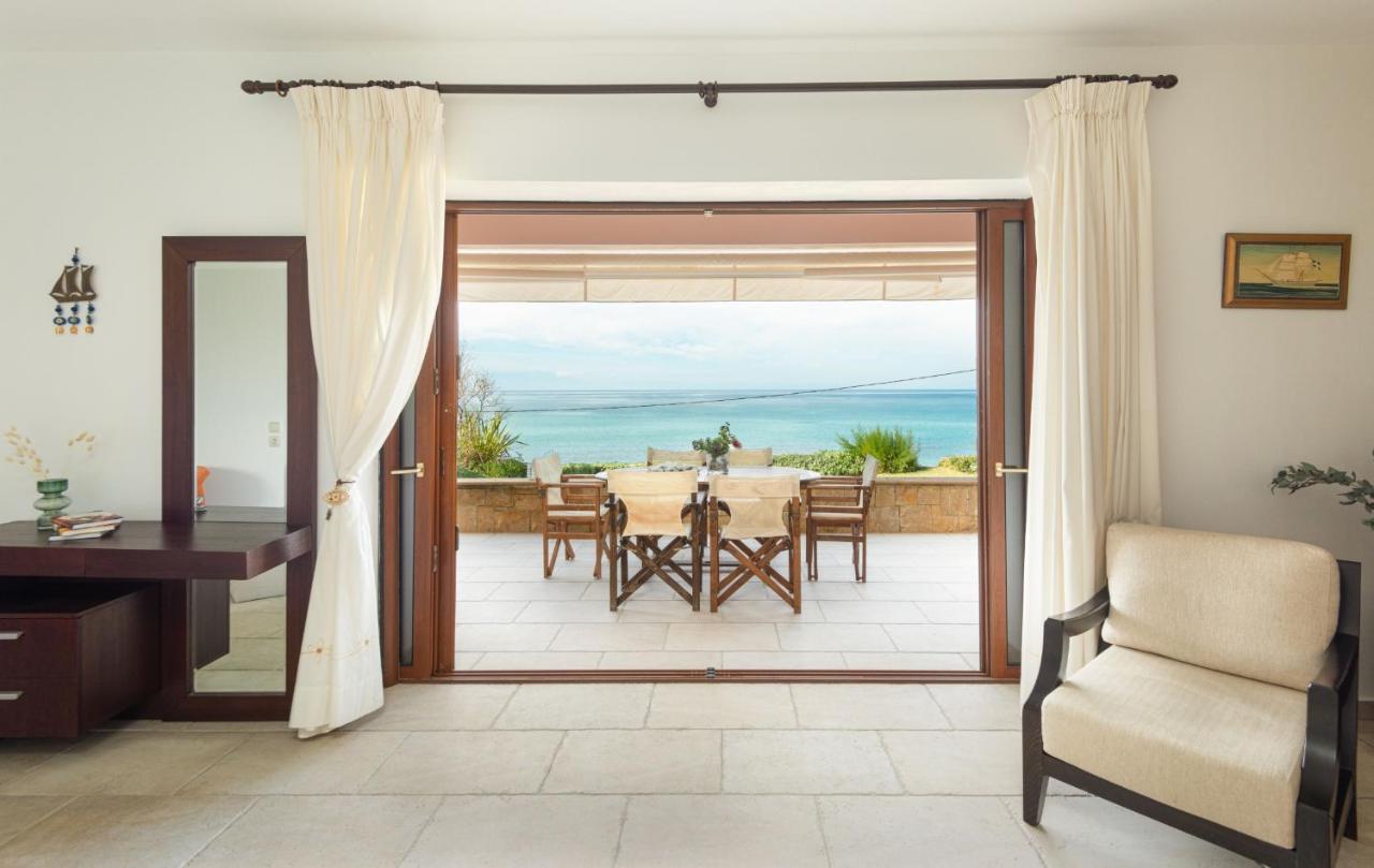 Seagrove, Beachfront Villa In Possidi #Feelslikehome Skála Foúrkas Zewnętrze zdjęcie