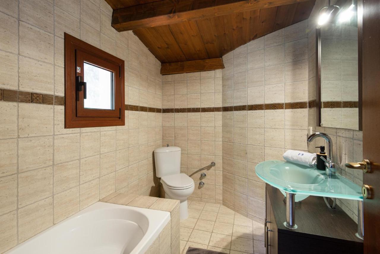 Seagrove, Beachfront Villa In Possidi #Feelslikehome Skála Foúrkas Zewnętrze zdjęcie